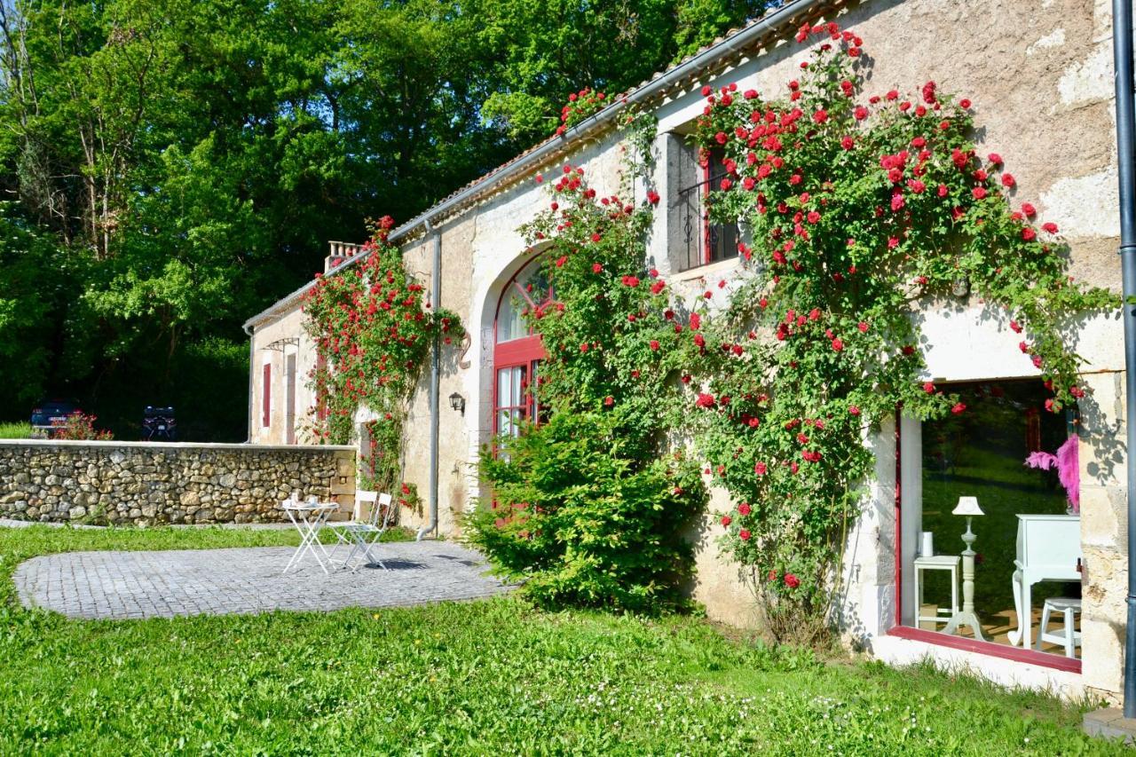 Les Chambres Du Vallon Pomport Ngoại thất bức ảnh