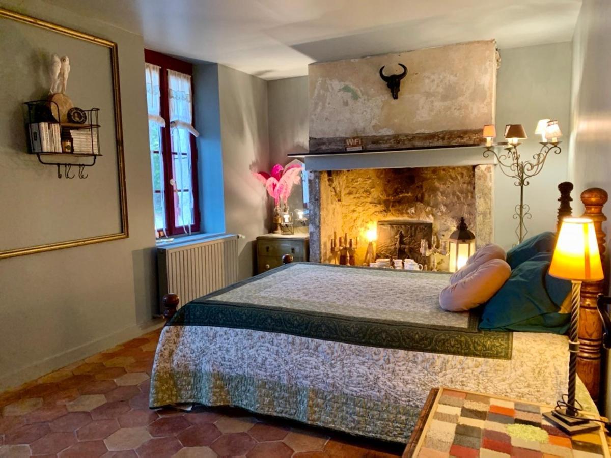 Les Chambres Du Vallon Pomport Ngoại thất bức ảnh